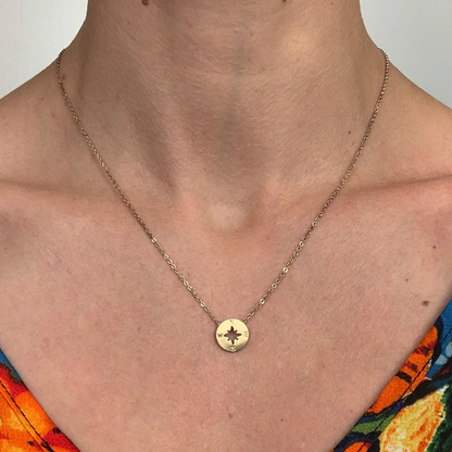 Compass Charm Elegant Round Necklace