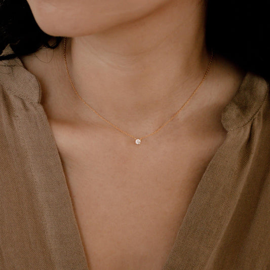 Sparkling Stone Embellishments Necklace