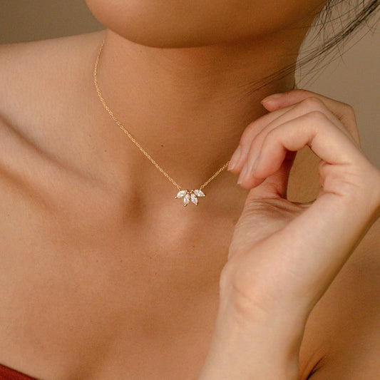 Elegant Sparkling Inlay Marquise Stone Diamond Necklace