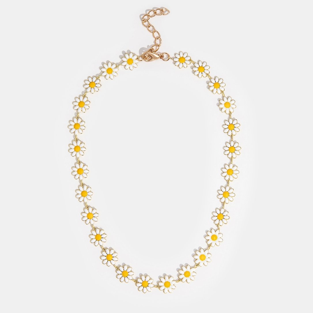 White Lilith Daisy Flower Necklace